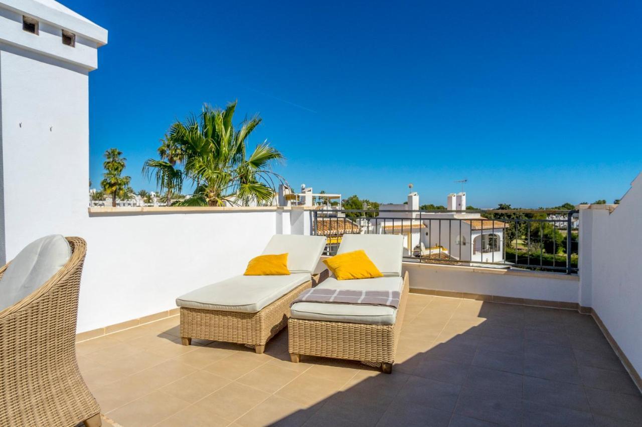 Cb Living - Cosy Loft With Terrace, Villamartin لقنت المظهر الخارجي الصورة